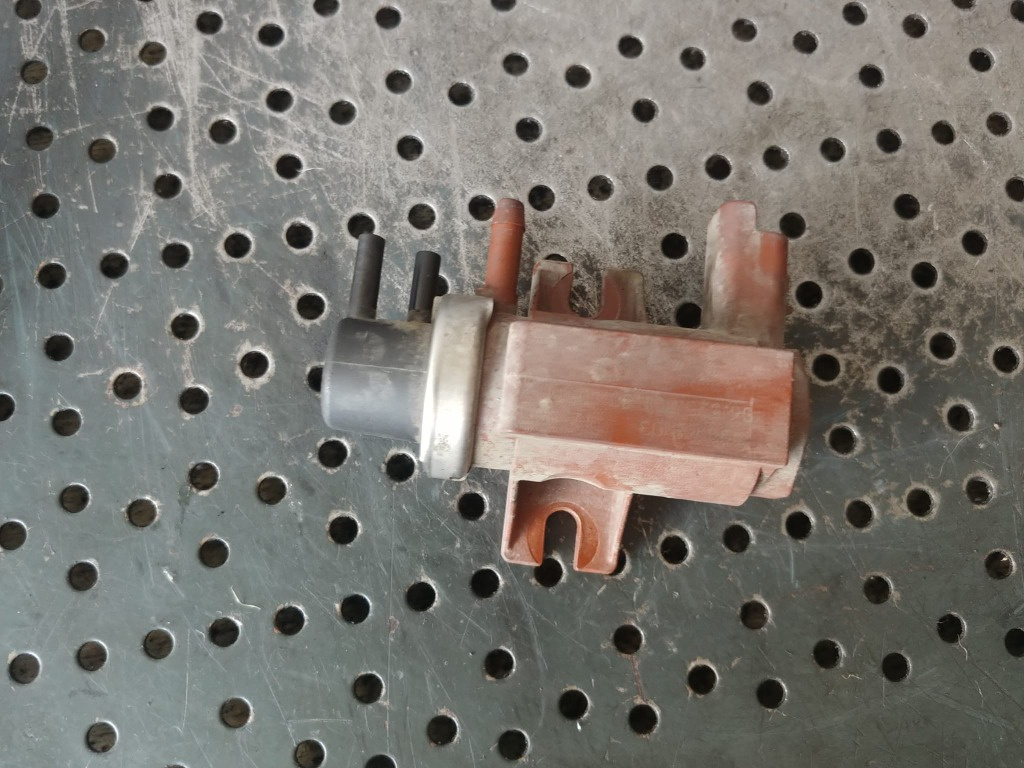 Electrovalva 1.6 hdi 1.6 tdci peugeot 207 307 407 citroen xsara c4 ford focus 2 c max 9652570180