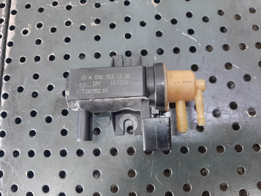 Electrovalva 1.6 t b 270910 mercedes cla a-class w176 b-class w246 a0101531328