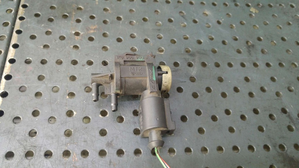 Electrovalva 2.0 tdi audi a3 8p 1k0906283a