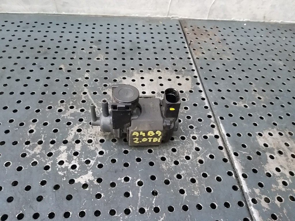 Electrovalva 2.0 tdi audi a4 b9 8w 059906629d 0212826b