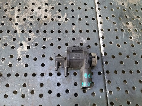Electrovalva 2.0 tdi audi q3 8u 1k0906283a