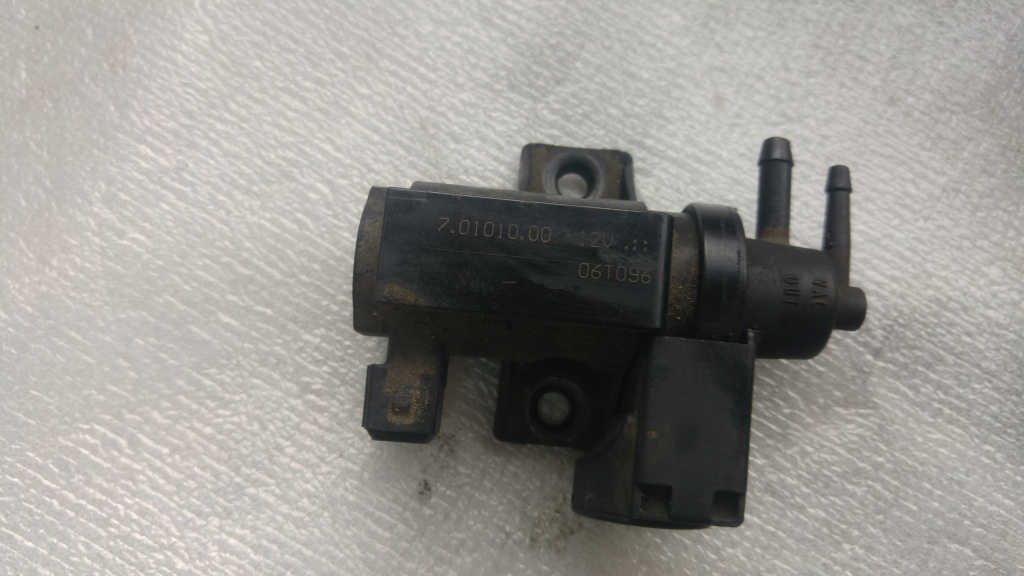 Electrovalva Chrysler Voyager 4 2.5 crd enj 141 cp 2000-2008 70101000