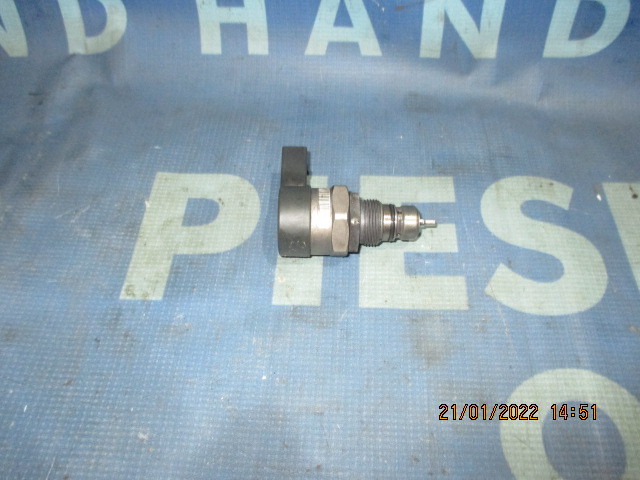Electrovalva presiune BMW E60 520d; 0281002481 (rampa)