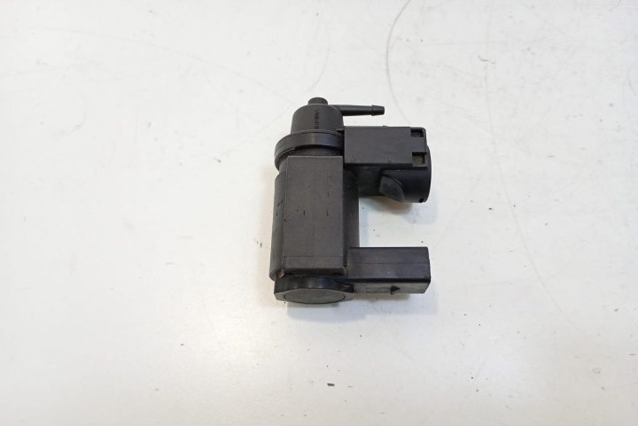 Electrovalva supapa vacuum 059906628B Audi A8 D3/4E [2002 - 2005]