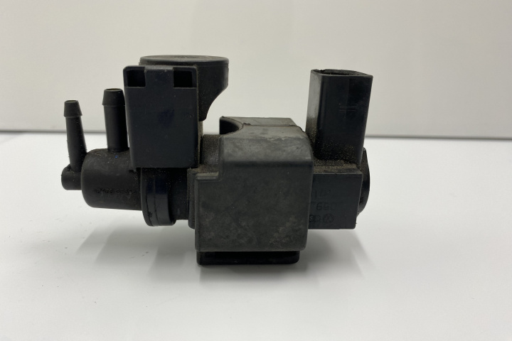 Electrovalva supapa vacuum 059906629A Audi A4 B6 [2000 - 2005]