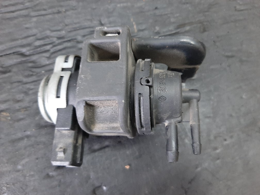 Electrovalva supapa vacuum renault laguna 3 2.0 dci m9r 8200575400