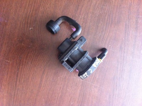 Electrovalva vacuum Cod: 4522371 Opel Vectra C [2002 - 2005] Liftback 5-usi 2.0 DTI MT (101 hp)