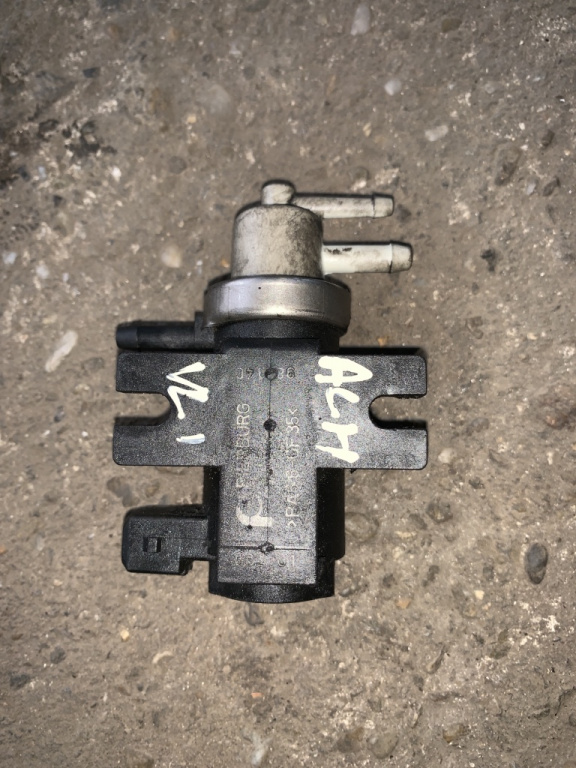 Electrovalva vacuum Volkswagen Passat B5 [1996 - 2000] Sedan 4-usi (3B2)