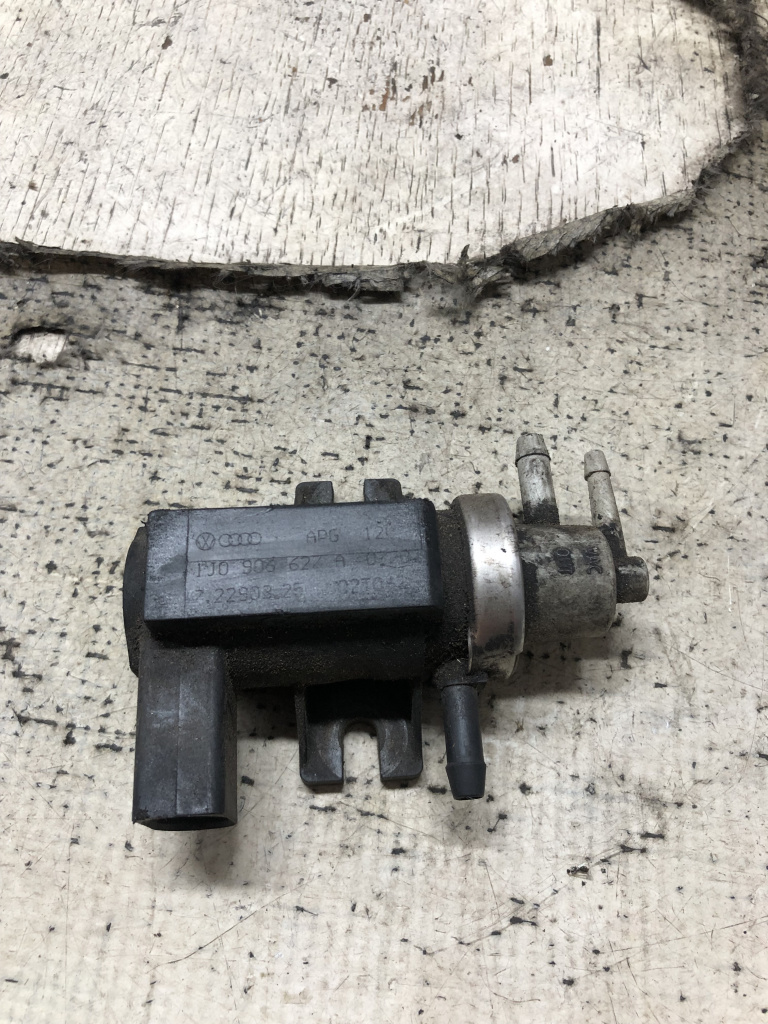 Electrovalva Volkswagen Eos 2007, 1J0906627A