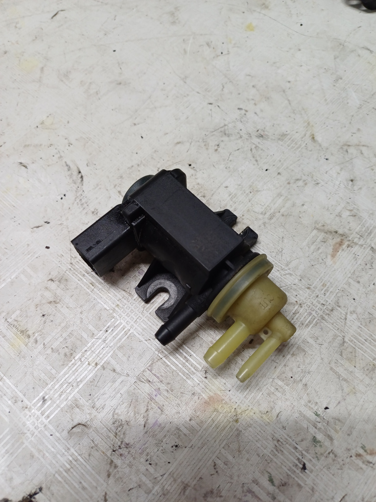 Electrovalva Volkswagen Golf 6 Plus 1.6 Motorina 2010, 1K0906627B