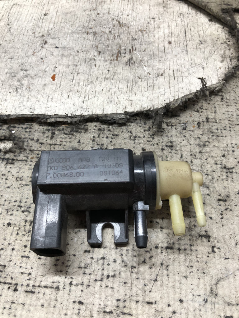 Electrovalva Volkswagen Passat B6 2006, 1K0906627A
