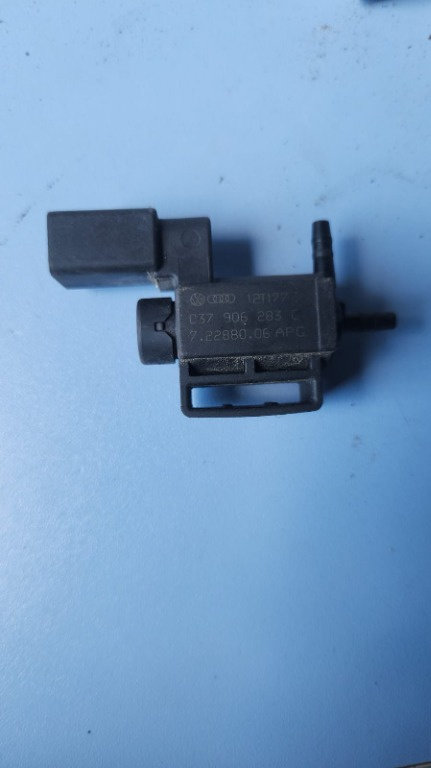 Electrovalva Vw Golf 6 1.4 TSI cod motor CAX an 2011 cod 1K0906283A / 037906283C