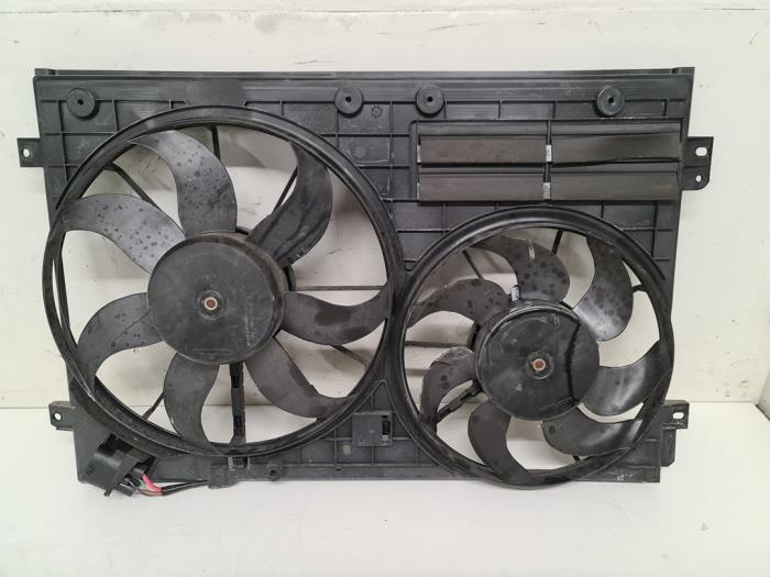 Electroventilatoare 1K0121207BC VW Caddy IV 2.0 D an fab. 2015 - 2020