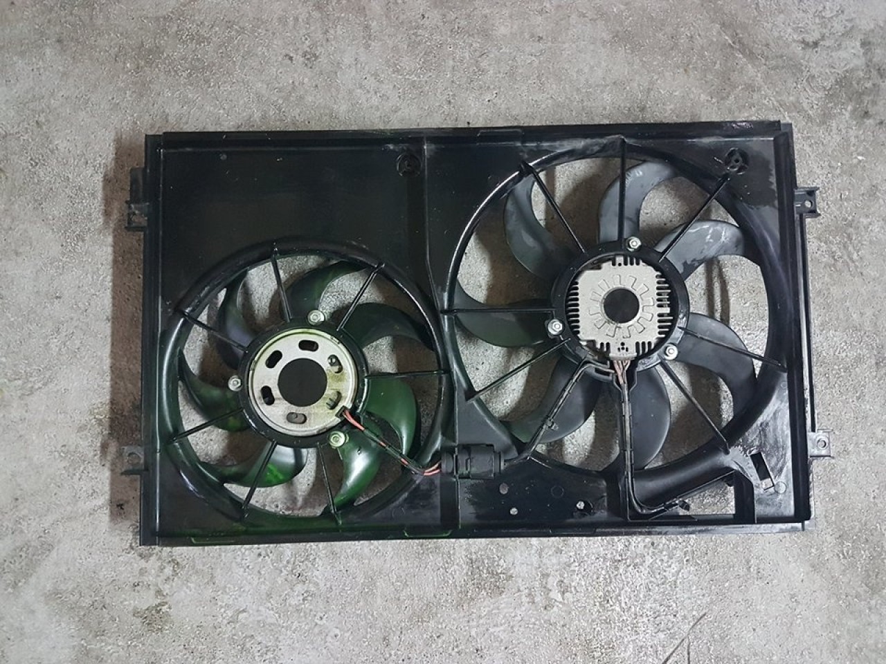 Electroventilatoare cu suport vw passat b6 1.9 tdi 105 cai