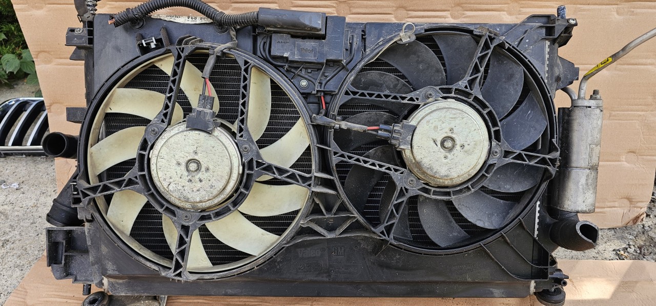 Electroventilatoare Opel Vectra C / Signum 1.9 CDTI 2003 2004 20005 2006