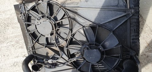 Electroventilatoare racire cu suport Chevrolet Captiva 2.0 VCDI 2007 2008 2009 2010