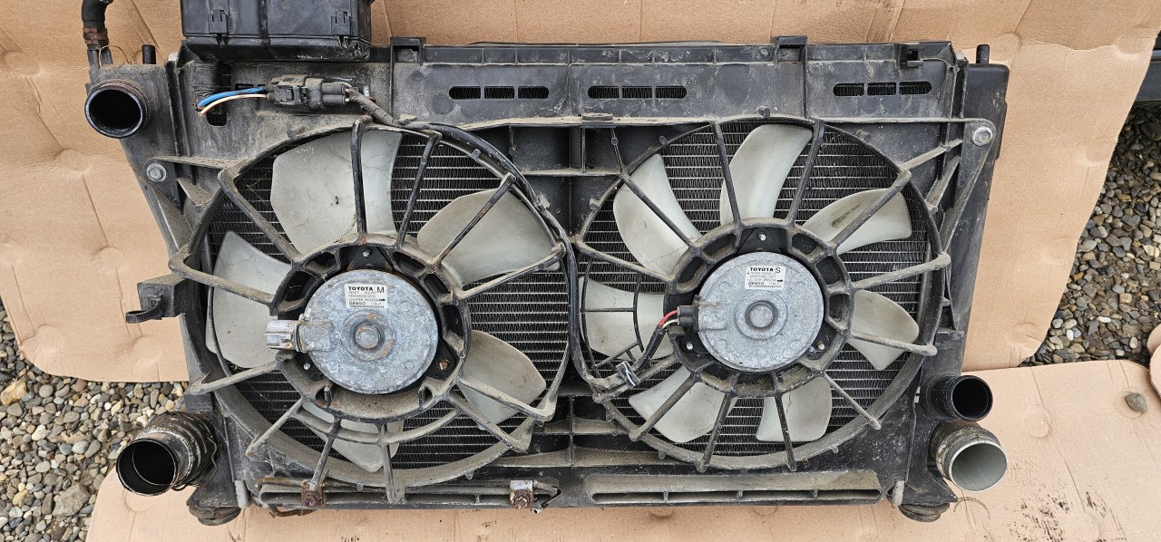Electroventilatoare racire Toyota Avensis 2.2 D-CAT 2004 2005 2006 2007