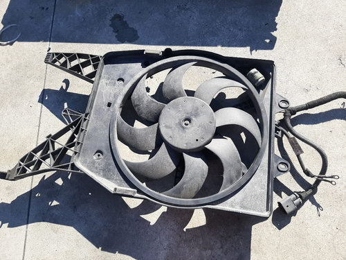 Electroventilator 1.3 cdti opel corsa d 55703930 440026702