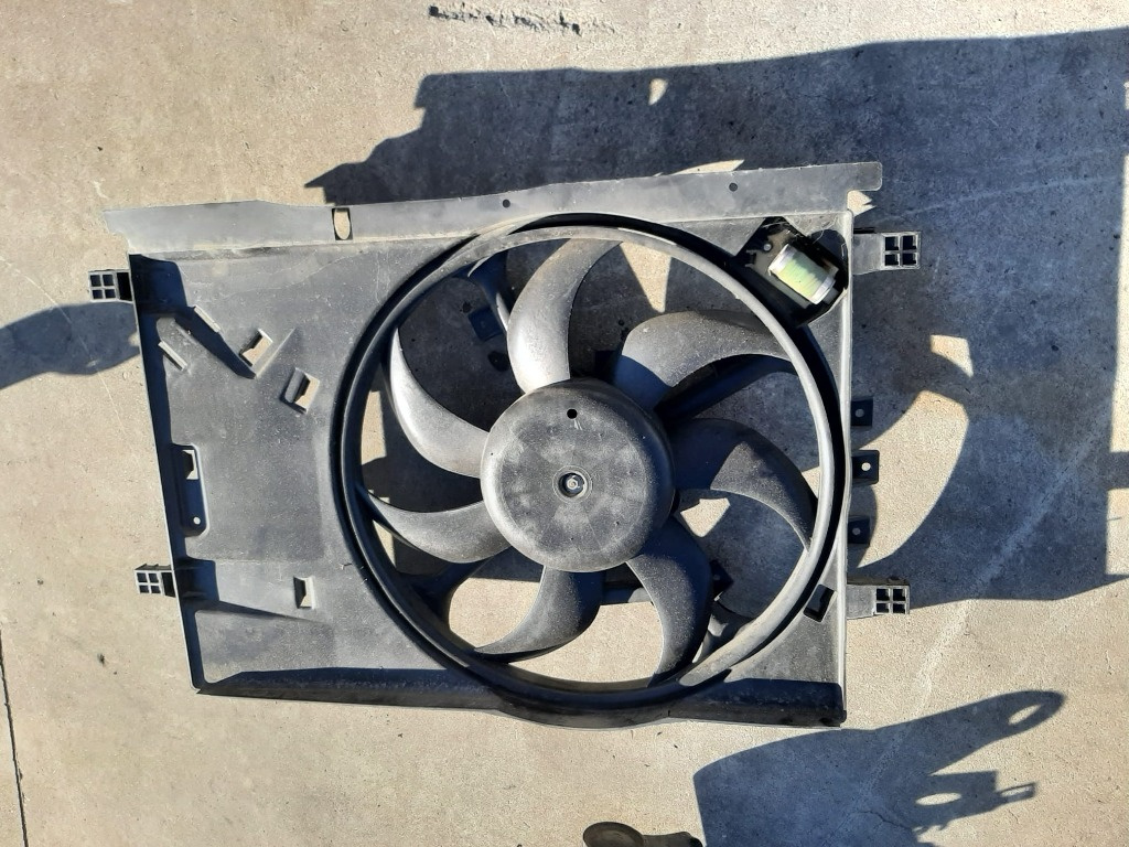 Electroventilator 1.4 b b14xer opel corsa e x15