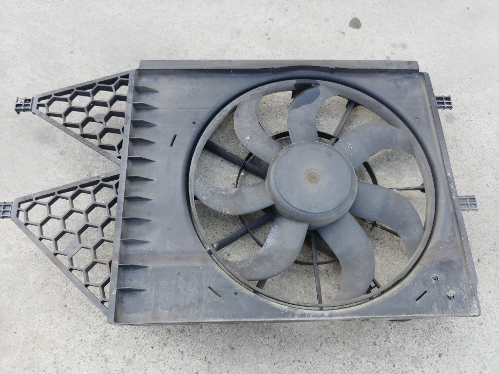 Electroventilator 1.4 tdi bms seat ibiza 6j vw polo 6r 6r0121207a