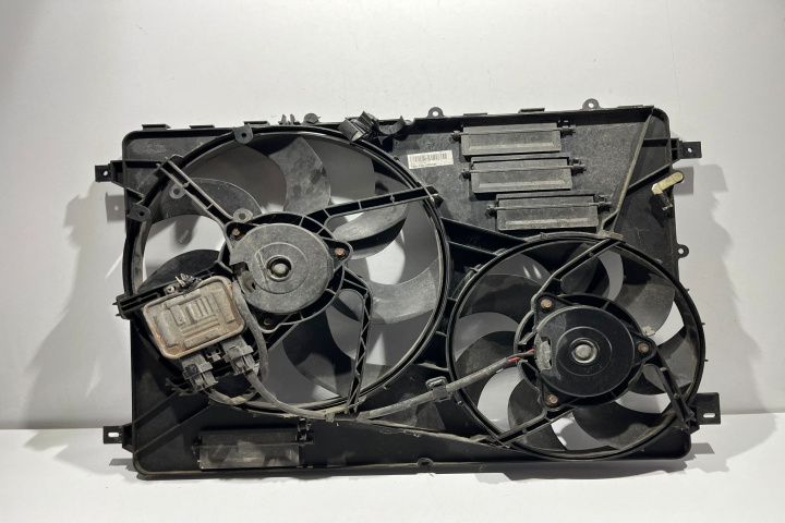 Electroventilator 2.2 SD4 224DT BJ328C607AC Land Rover Range Rover Evoque L538 [2011 - 2015]