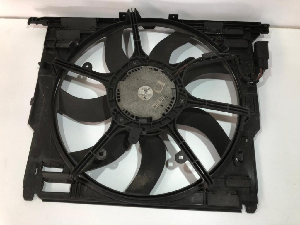 Electroventilator 7594610 BMW Seria 7 F01/F02 [2008 - 2012]