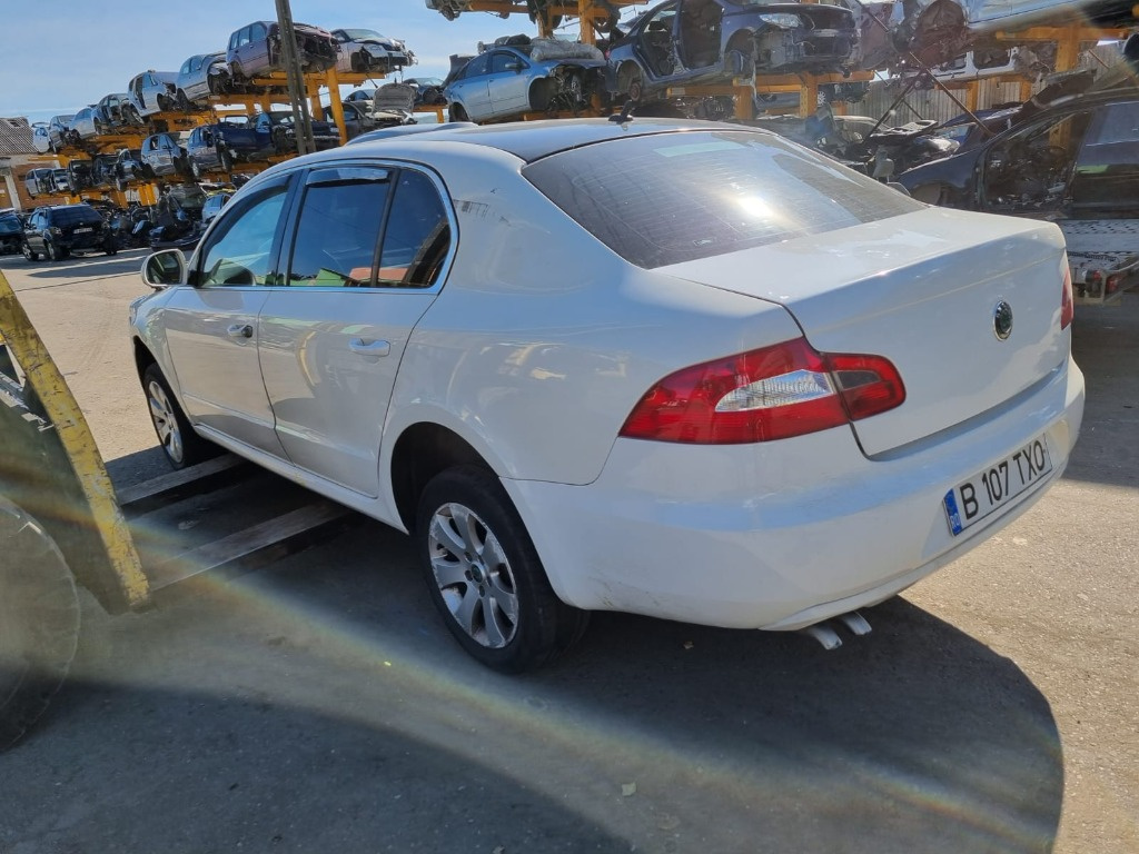 Electroventilator AC clima Skoda Superb 2 2010 berlina 1.9 tdi