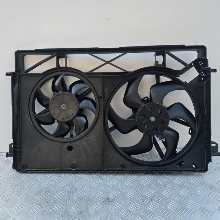 Electroventilator AC Fiat Talento 2 2016-2020 1.6 DCI 214816680R