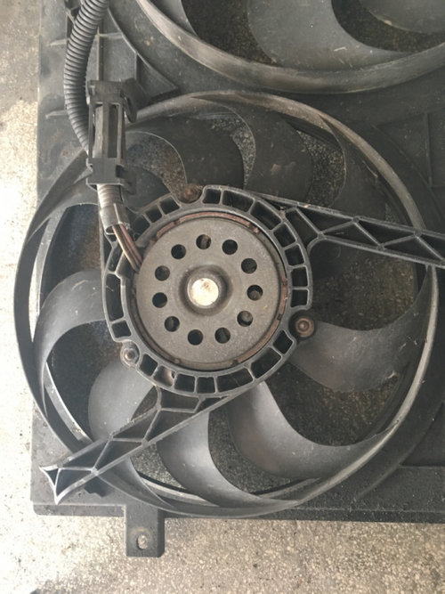 Electroventilator ac Skoda Fabia 6Y [1999 - 2004] Combi wagon 5-usi 1.4 MT (75 hp) (6Y2)
