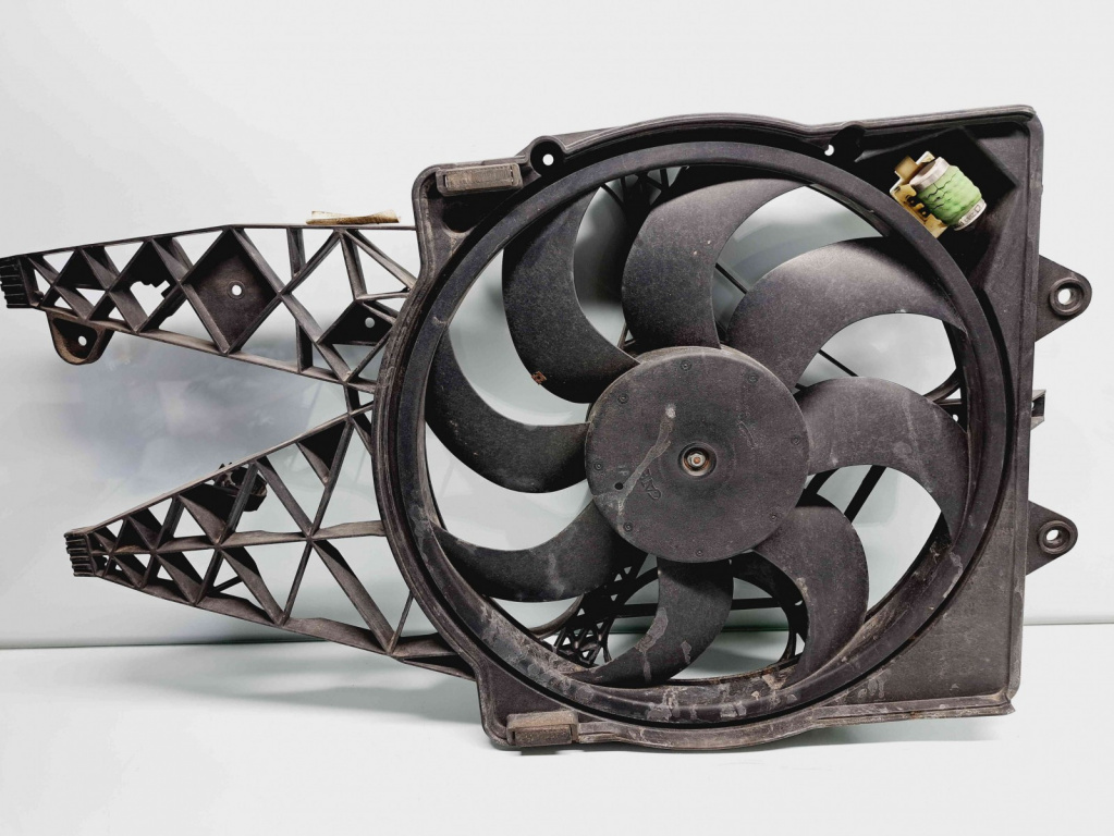 Electroventilator Alfa Romeo Mito (955) [Fabr 2008-2016] 00505121010 1.4 Benz 141561 1.4 Benz 141561 55KW / 75CP