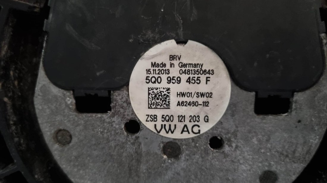Electroventilator Audi A3 8V 1.6 TDI 105cp cod piesa : 5Q0959455F / 5Q0121203G