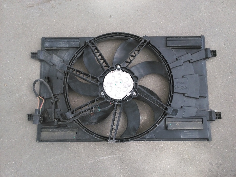 Electroventilator Audi A3 8V VW Golf 7 S