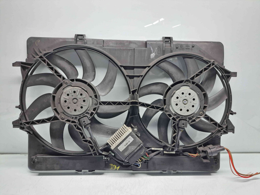 Electroventilator Audi A4 (8K5, B8) Avant [Fabr 2008-2015] 8K0121003M 2.0 TDI CAGA 105KW / 143CP
