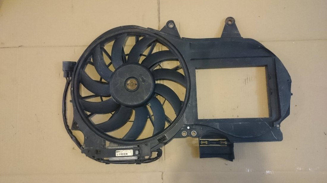 Electroventilator Audi A4 B7 (2004-2008) 2.0 TDI cod 8E0121205AA