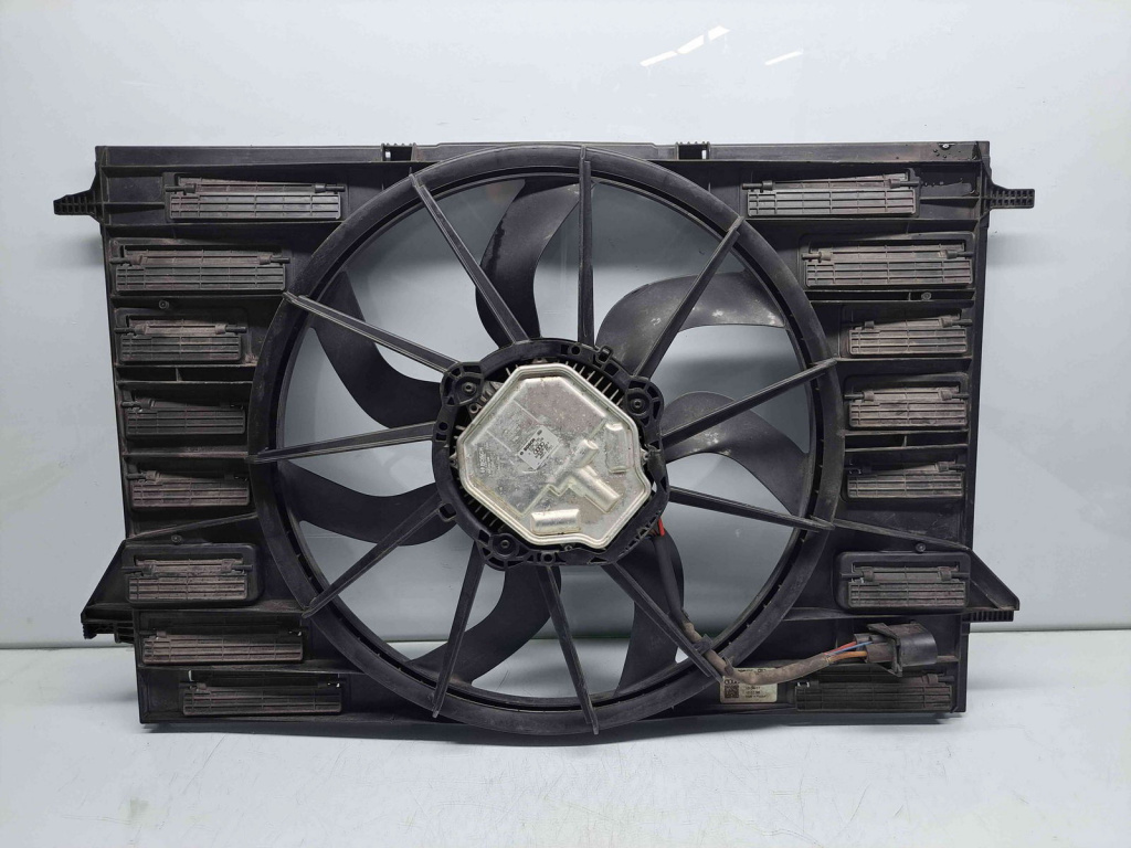 Electroventilator AUDI A5 Sportback (F5A, 9T) [Fabr 2016-prezent] 8W0121003B 2.0 TDI DETA 140KW / 190CP