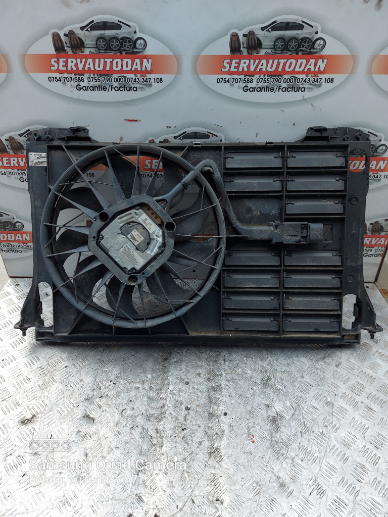 Electroventilator Audi A8 (2002-2009) [4E] D3 3.0 Motorina 2009, 4E0121205H