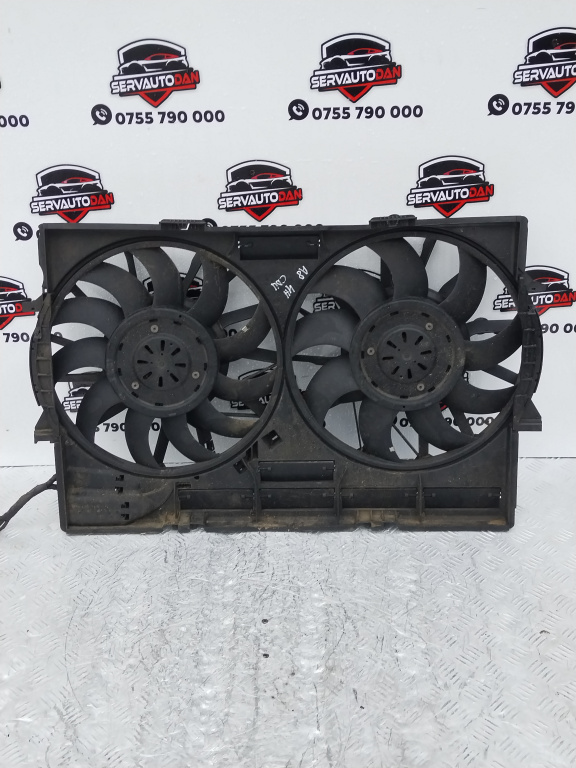 Electroventilator Audi A8 (2009-2017) [4H] D4 3.0 Motorina 2014, 4H0121003K