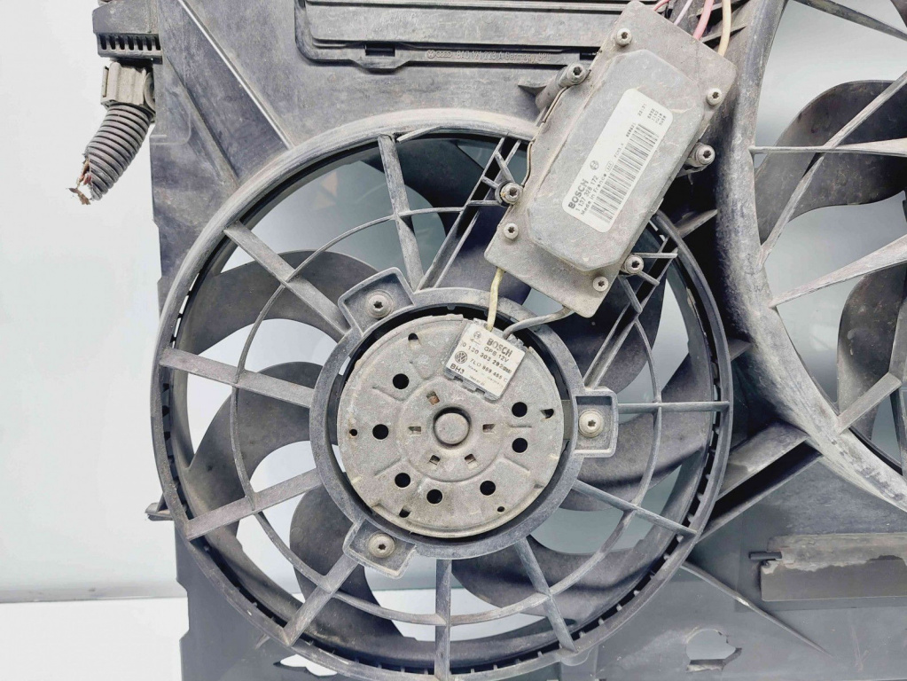 Electroventilator Audi Q7 (4LB) [Fabr 2006-2014] 7L0121203G 3.0 TDI BUG 171KW / 233CP 3.0 TDI BUG 171KW / 233CP