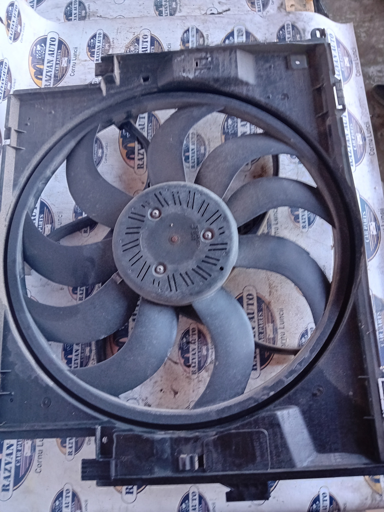 Electroventilator BMW F30 2.0 Motorina 2016, 064194602