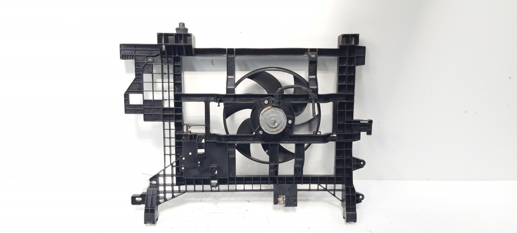 Electroventilator, cod 214813635R, Dacia Duster, 1.5 DCI, K9KJ896 (id:689907)