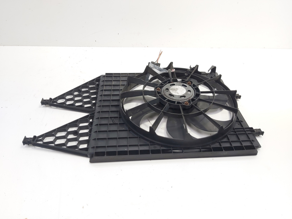 Electroventilator, cod 6R0121207A, Seat Ibiza 5 ST (6J8) 1.6 TDI, CAYY (id:687427)