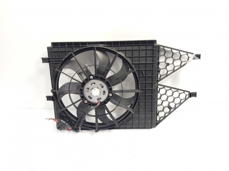 Electroventilator, cod 6R0121207A, VW Polo (6R), 1.2 TSI, CBZ (idi:648416)