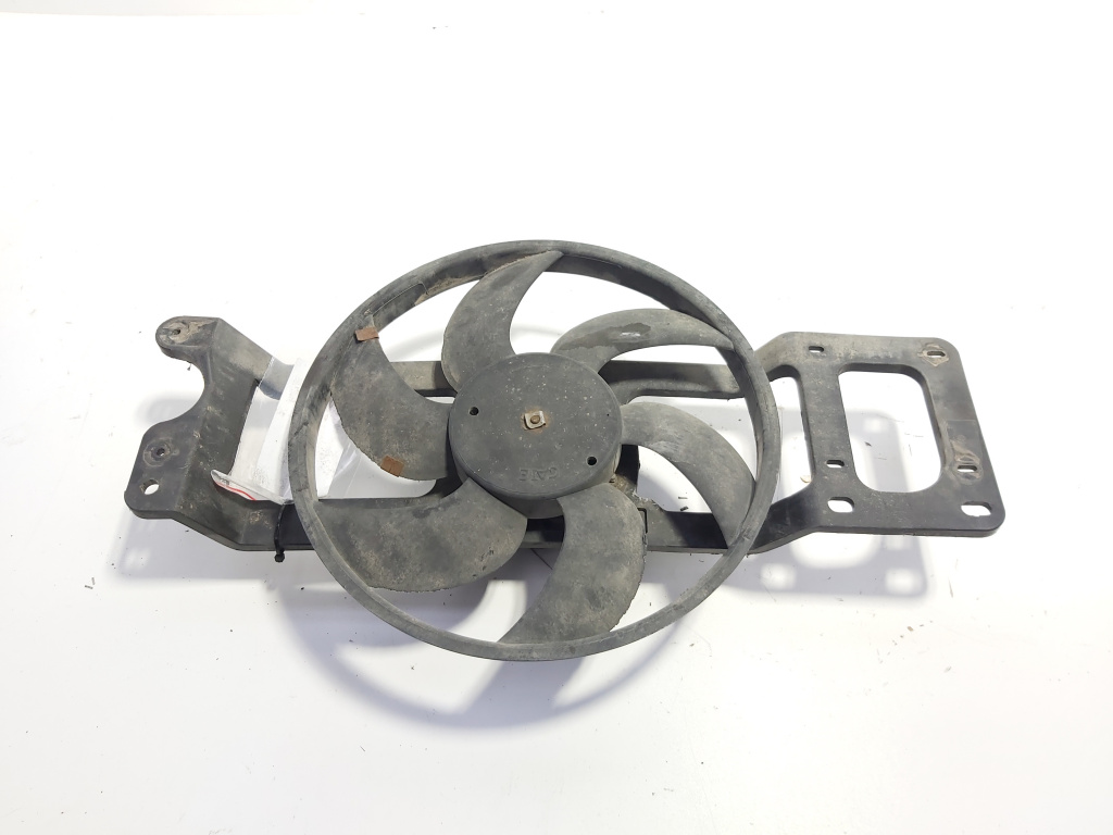 Electroventilator, cod 8200277810, Dacia Logan (LS) 1.4 benz, K7J710 (id:675954)