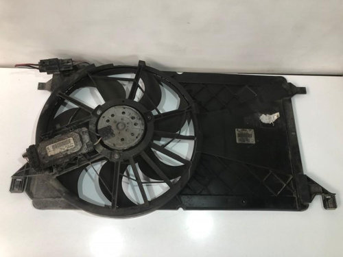 Electroventilator cu releu 3m5h-8c607-rj Ford Focus 2 [facelift] [2008 - 2011]