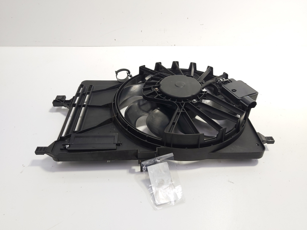 Electroventilator cu releu, cod 8V61-8C607-EB, Ford Focus 3 1.6 TDCI, T1DA (id:704843)