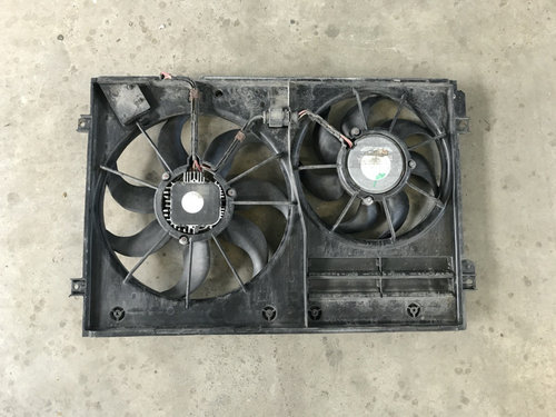 Electroventilator cu releu Octavia Break 2.0 TDI DSG combi 2011 (Cod intern:20626)