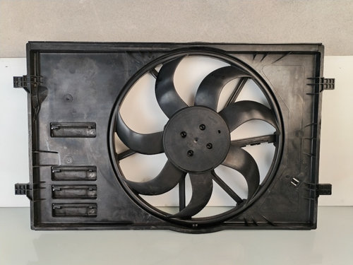 Electroventilator cu releu Skoda Superb 3 1.6 tdi DCXA 5Q0121205AP