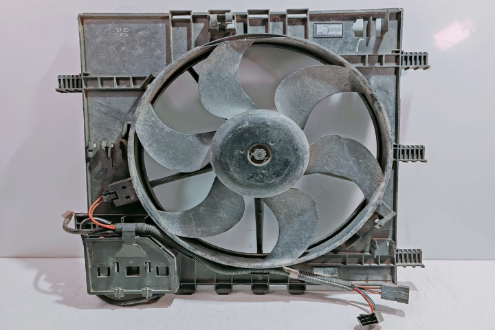 Electroventilator cu Suport 6385004900 Mercedes-Benz Vito W638 [1996 - 2003]