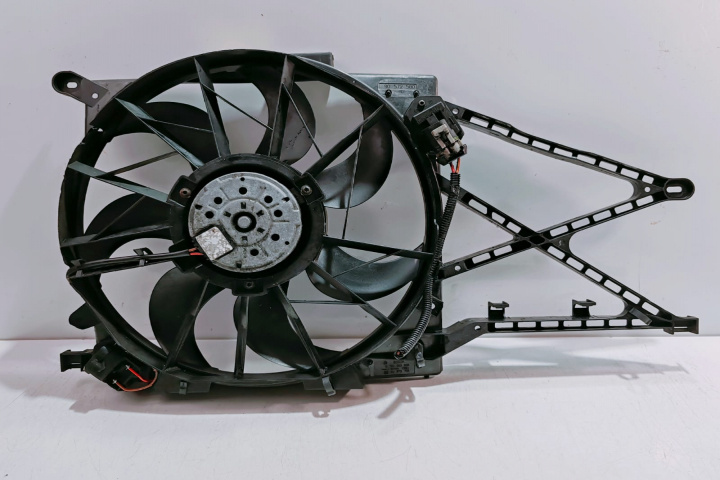 Electroventilator cu suport 90572755 Opel Astra G [1998 - 2009]