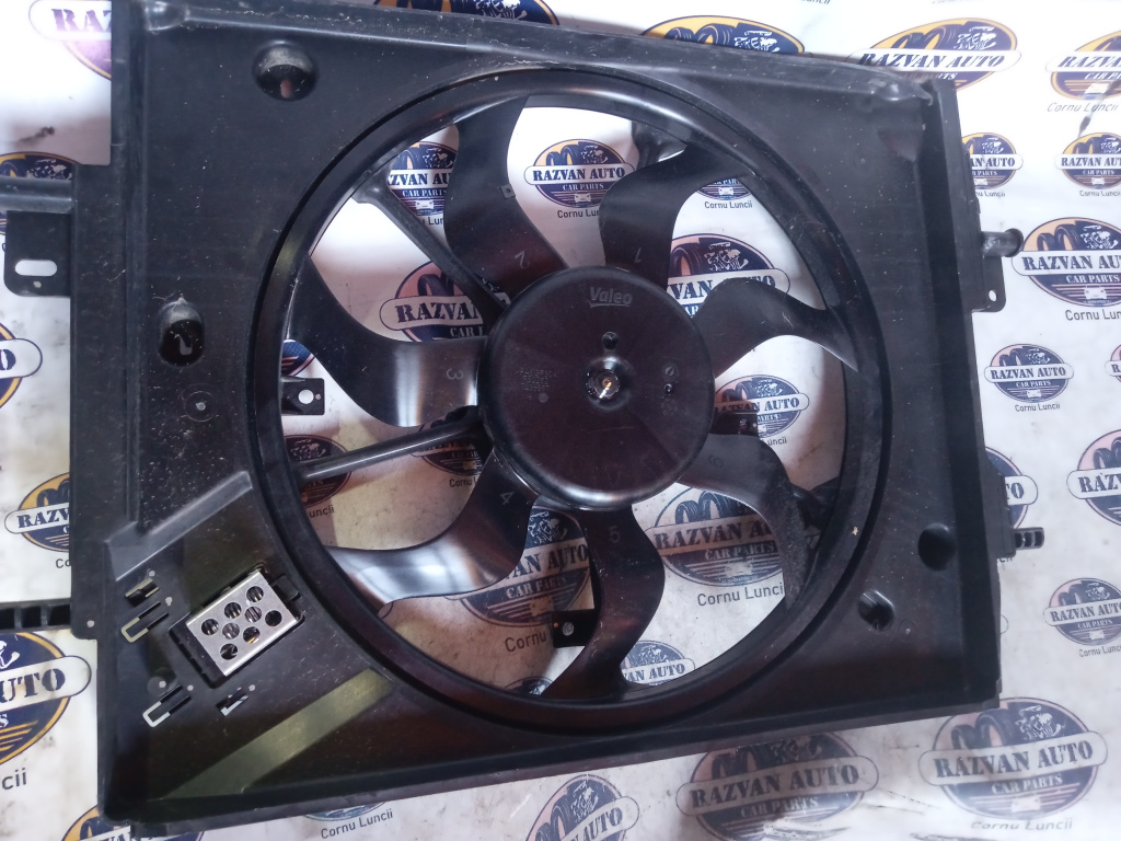 Electroventilator Dacia Sandero 2022, 241813070R / 1238867